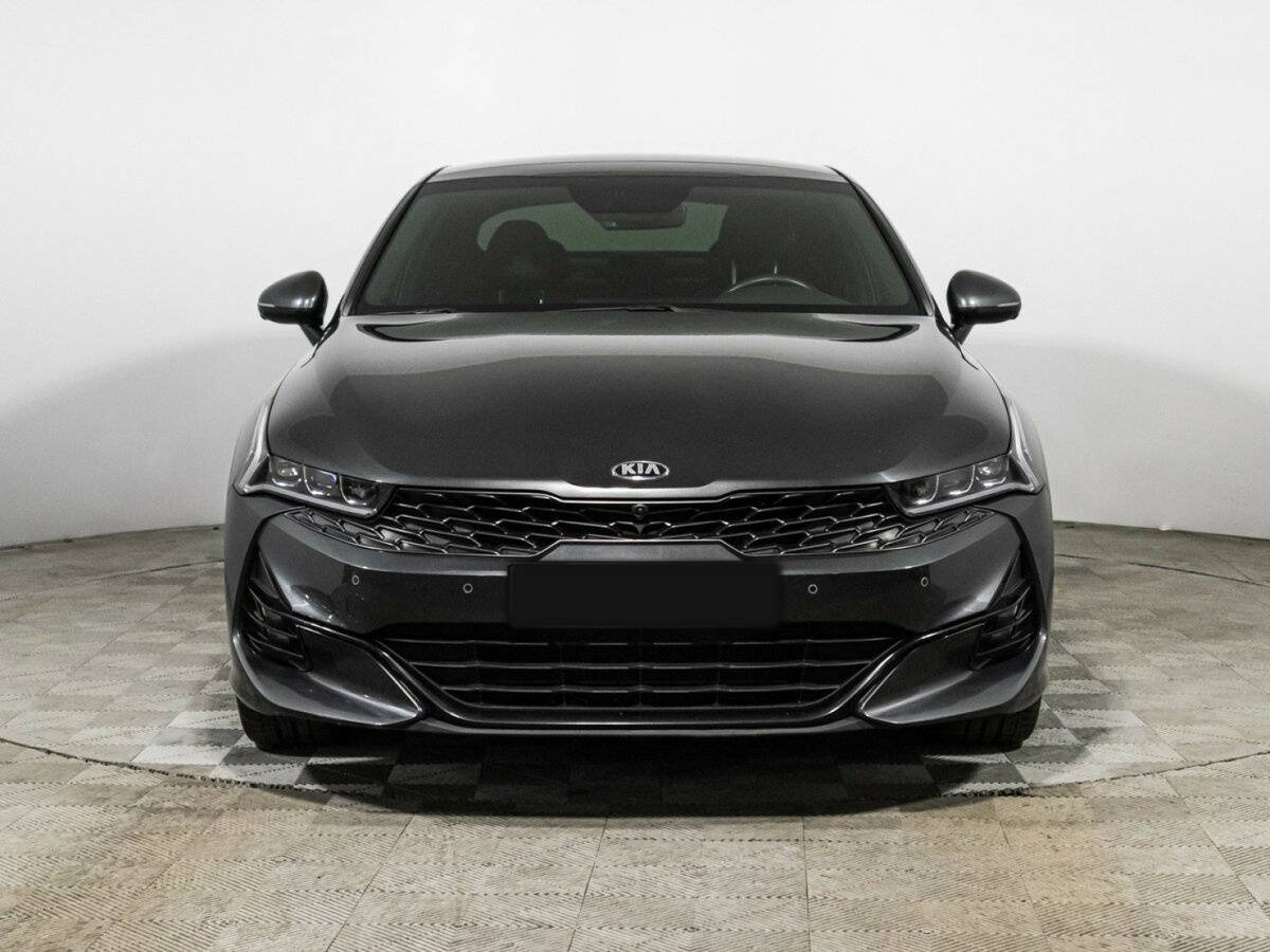 Kia K5 2021 года с пробегом. Фото: #1