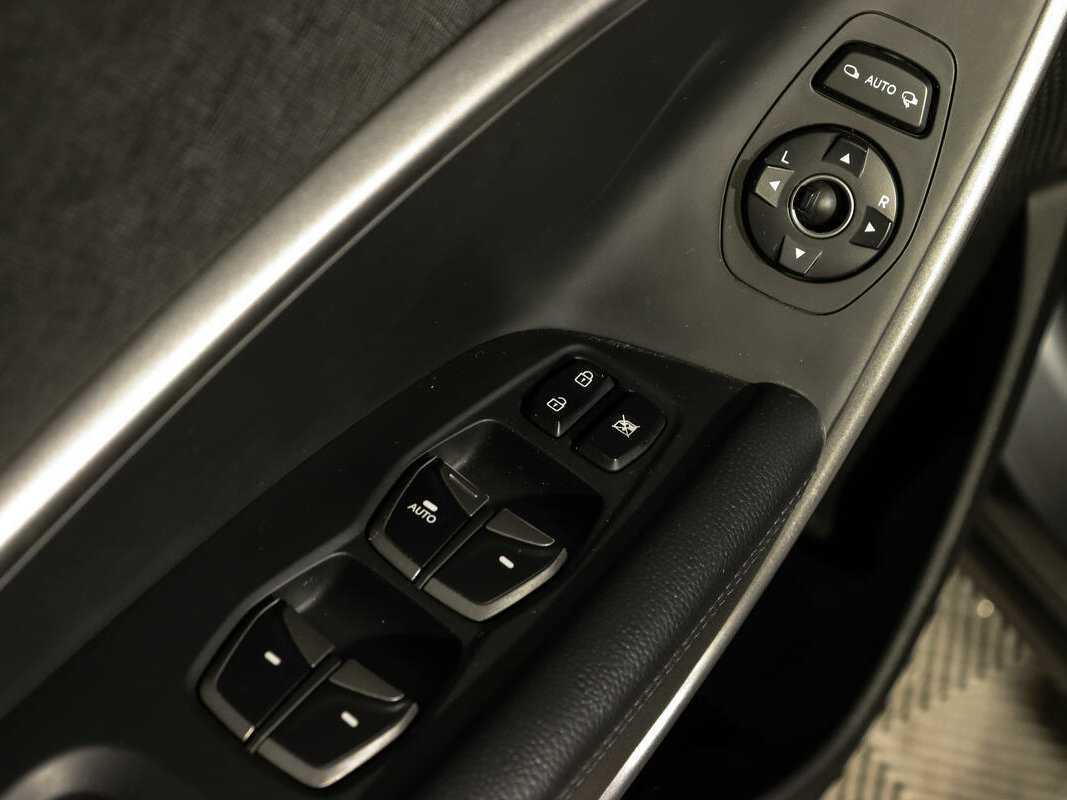 Hyundai Santa Fe 2013 года с пробегом. Фото: #18