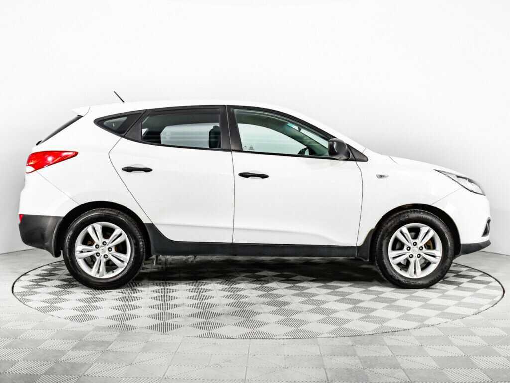 Hyundai ix35 2012 года с пробегом. Фото: #3