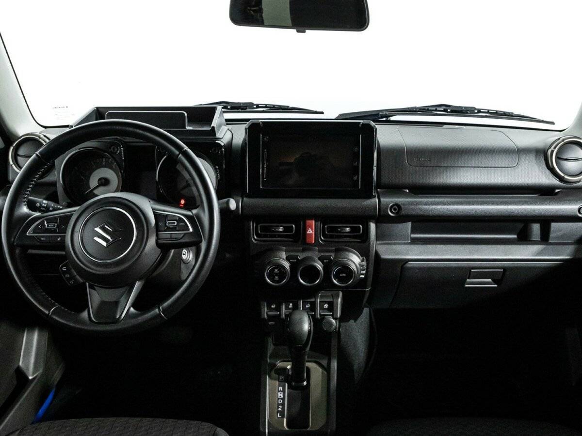 Suzuki Jimny 2020 года с пробегом. Фото: #12
