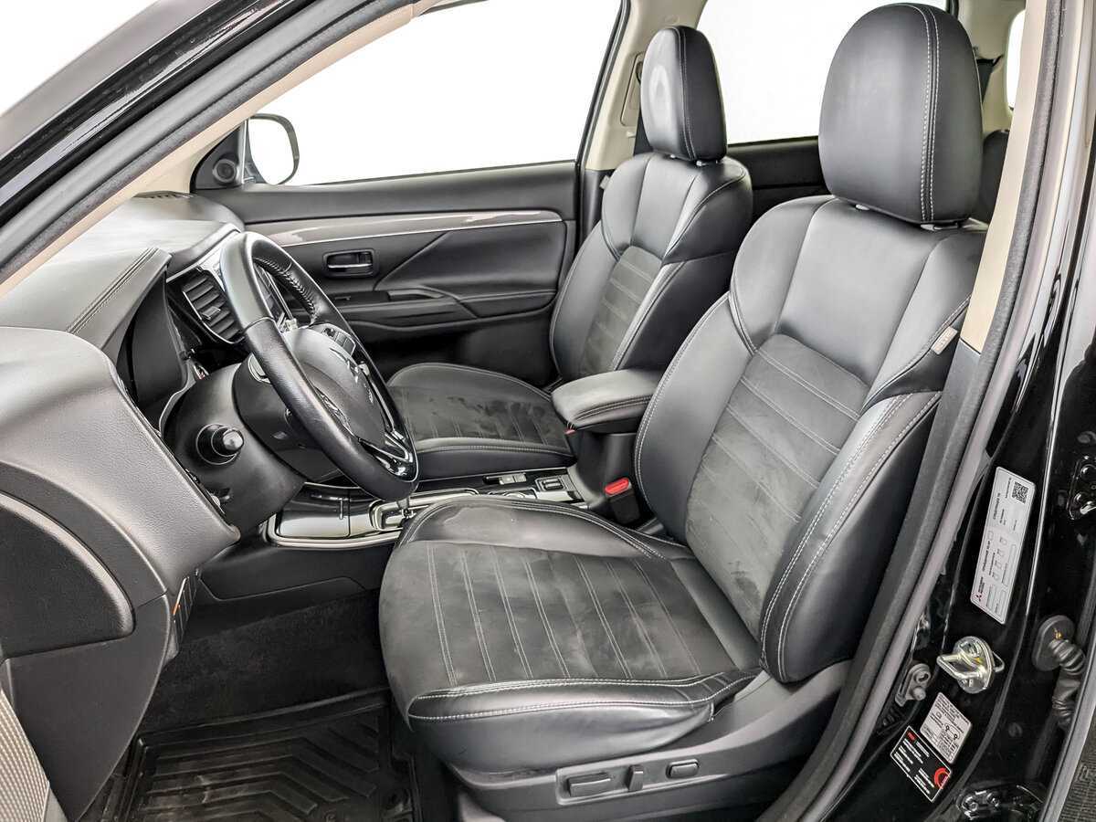 Mitsubishi Outlander 2021 года с пробегом. Фото: #19