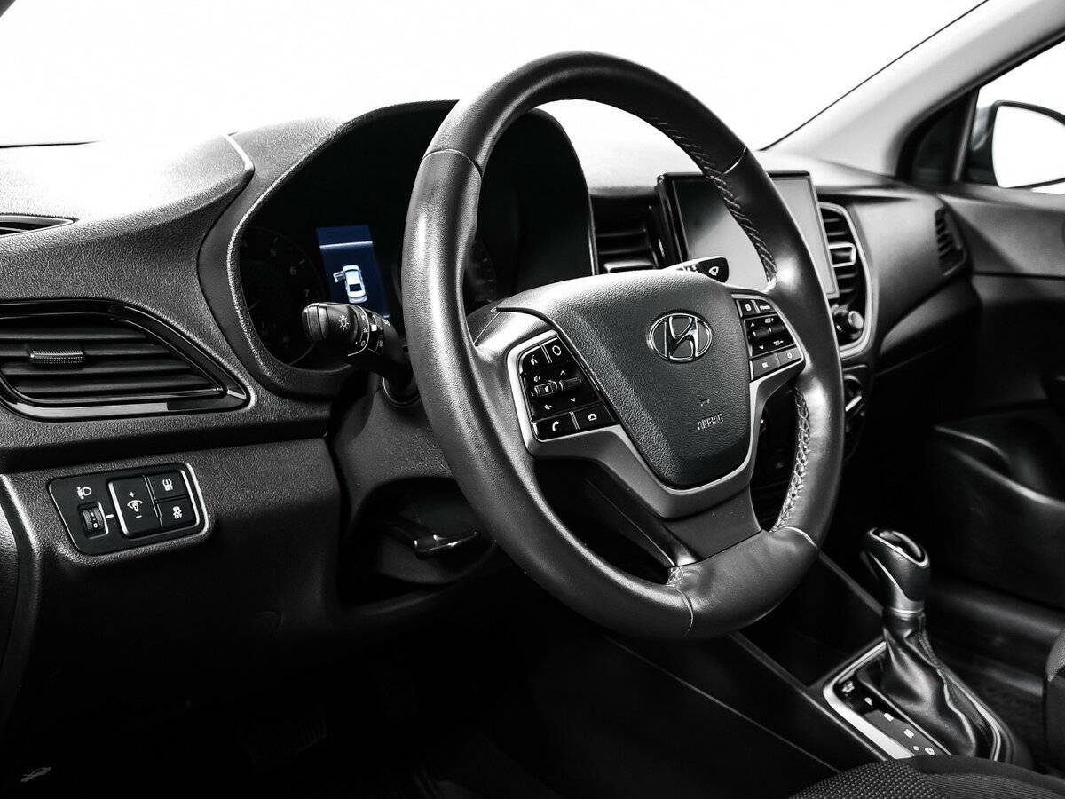 Hyundai Solaris 2021 года с пробегом. Фото: #12
