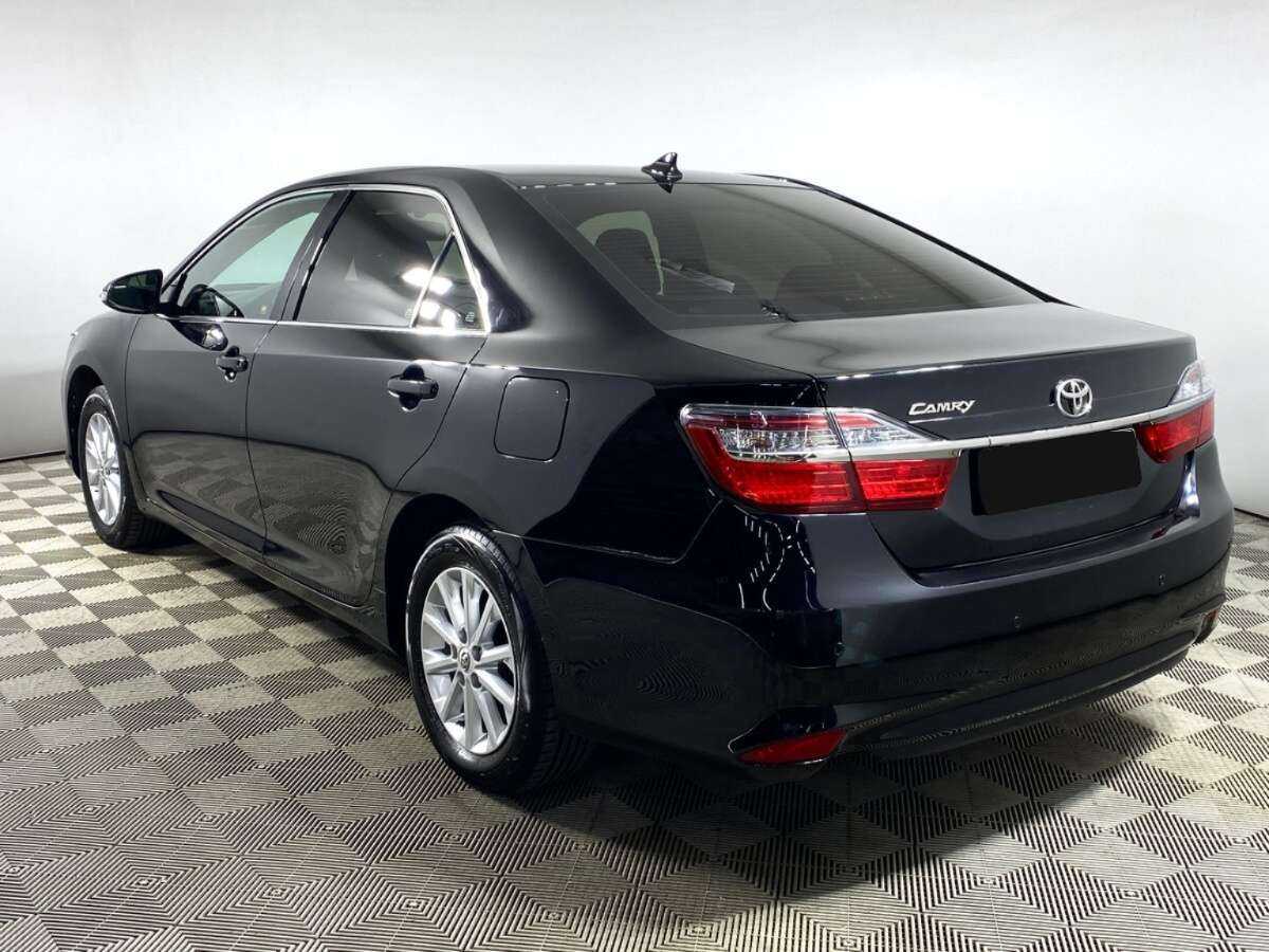 Toyota Camry 2017 года с пробегом. Фото: #6