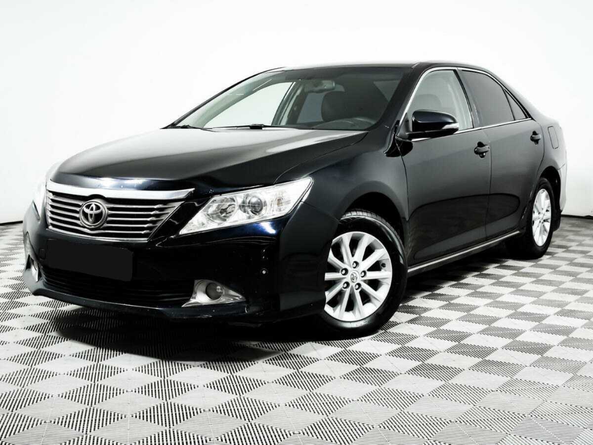 Toyota Camry 2013 года с пробегом. Фото: #0