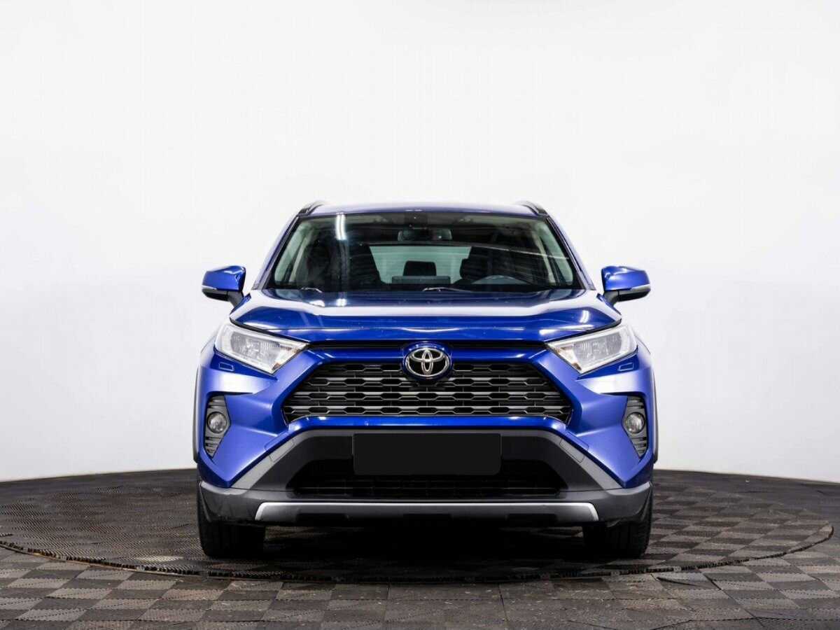 Toyota RAV4 2021 года с пробегом. Фото: #1