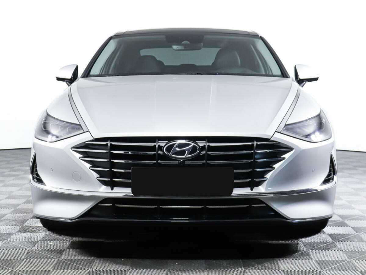 Hyundai Sonata 2021 года с пробегом. Фото: #1
