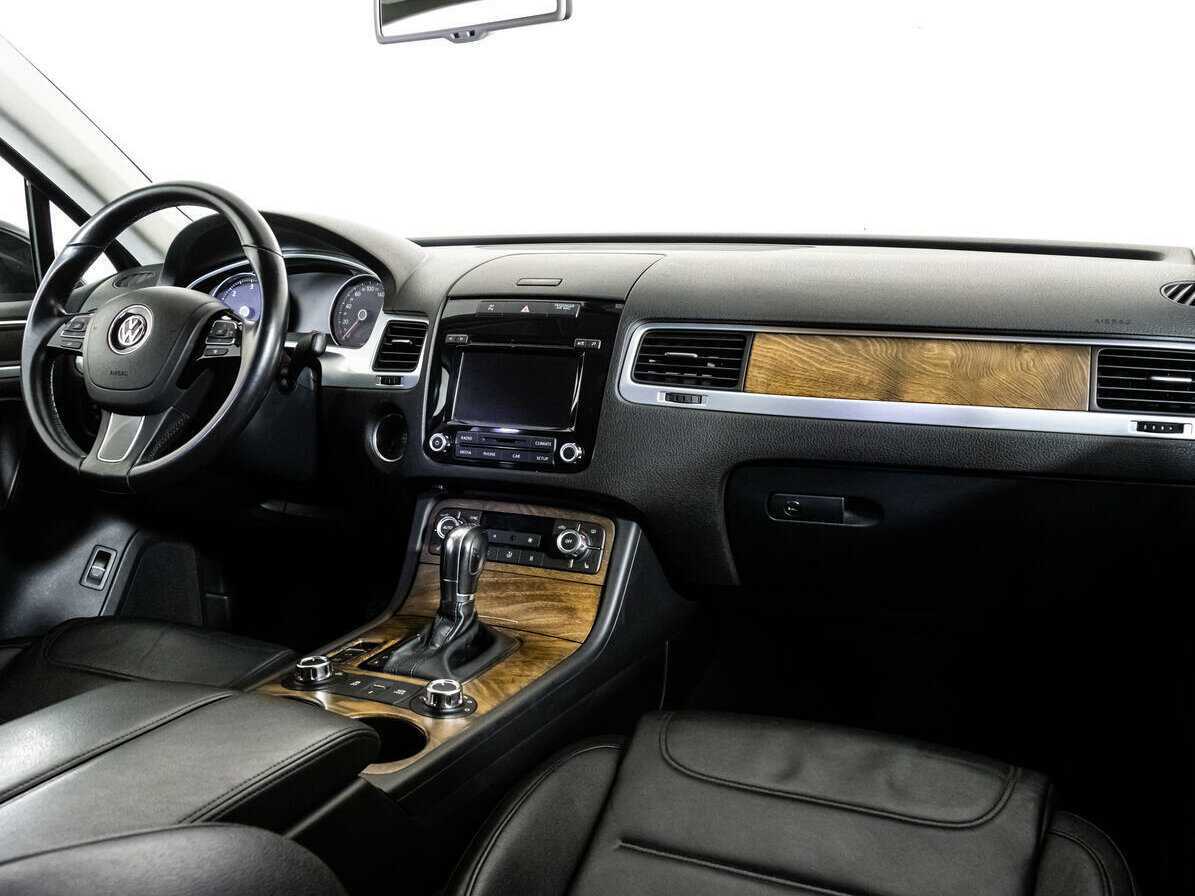 Volkswagen Touareg 2012 года с пробегом. Фото: #6