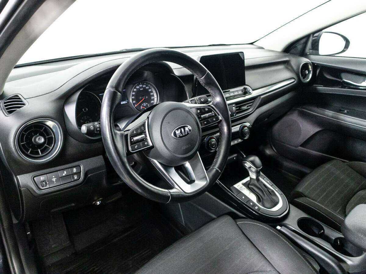 Kia Cerato 2019 года с пробегом. Фото: #10