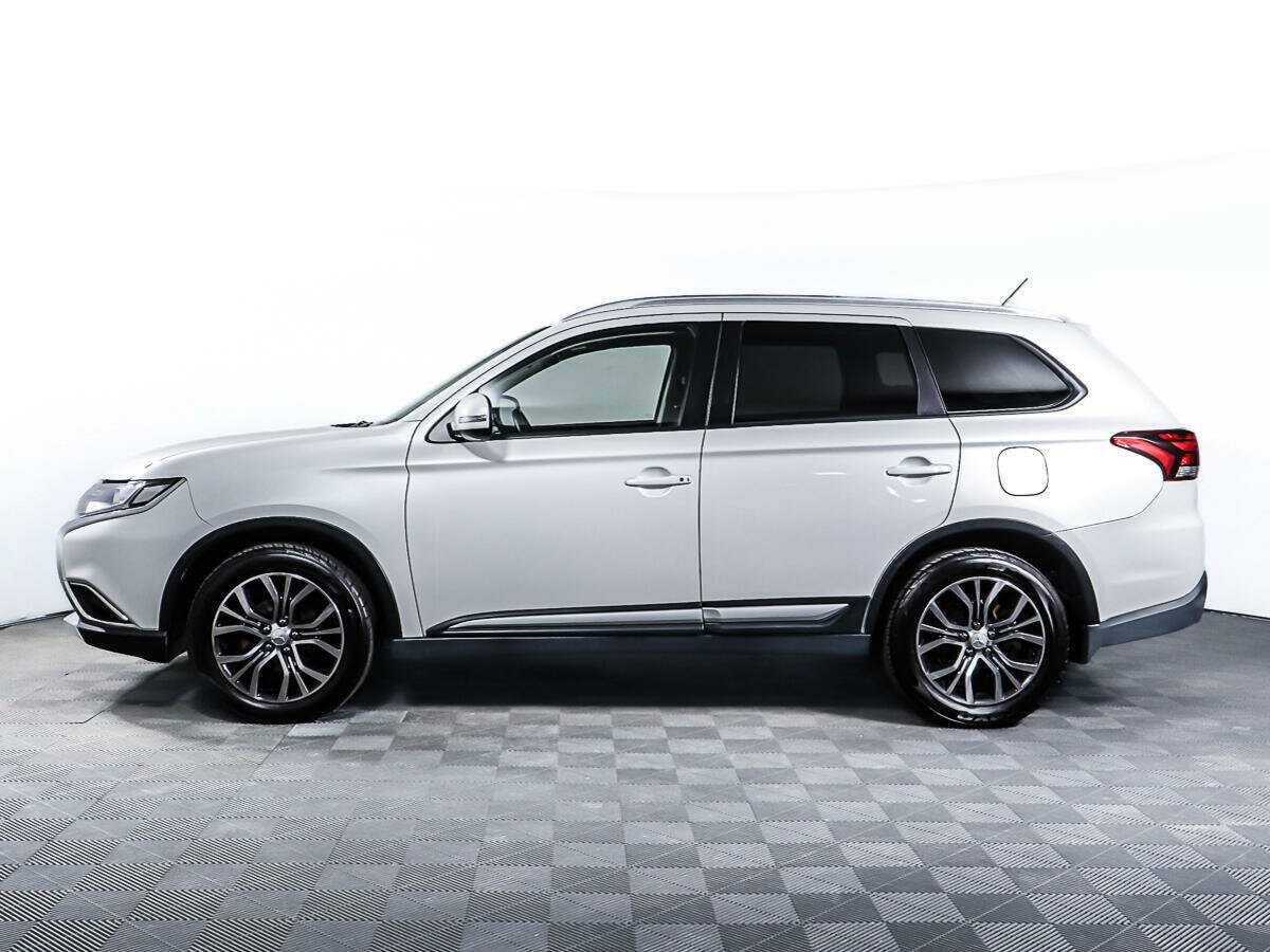Mitsubishi Outlander 2016 года с пробегом. Фото: #7