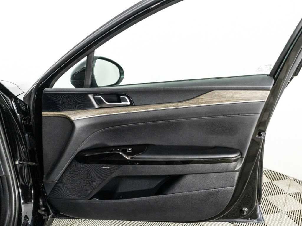 Kia K5 2021 года с пробегом. Фото: #27