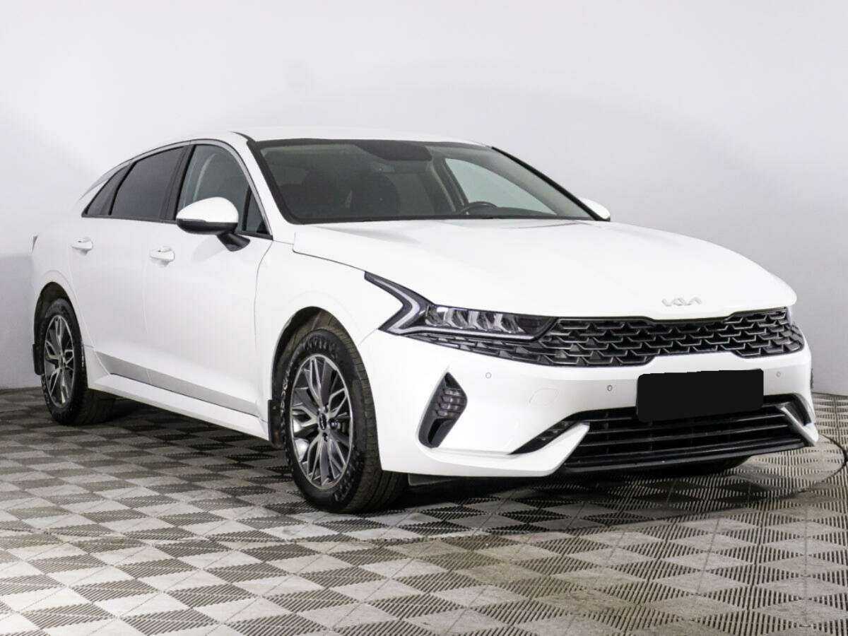 Kia K5 2021 года с пробегом. Фото: #2