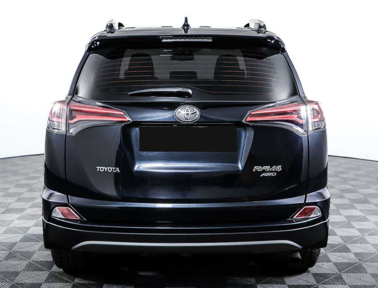 Toyota RAV4 2017 года с пробегом. Фото: #5