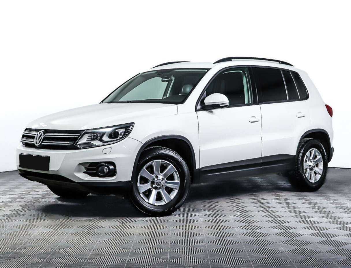 Volkswagen Tiguan 2013 года с пробегом. Фото: #0