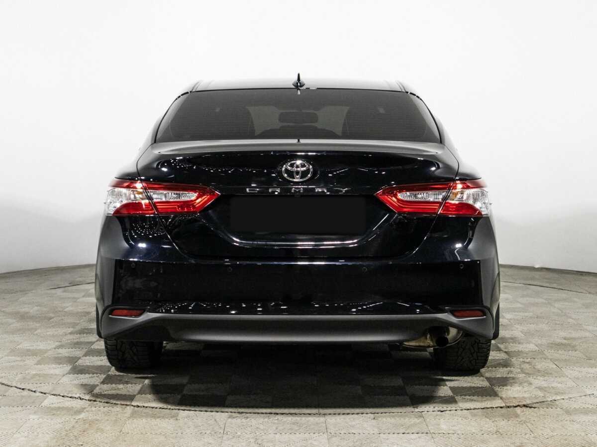 Toyota Camry 2022 года с пробегом. Фото: #5