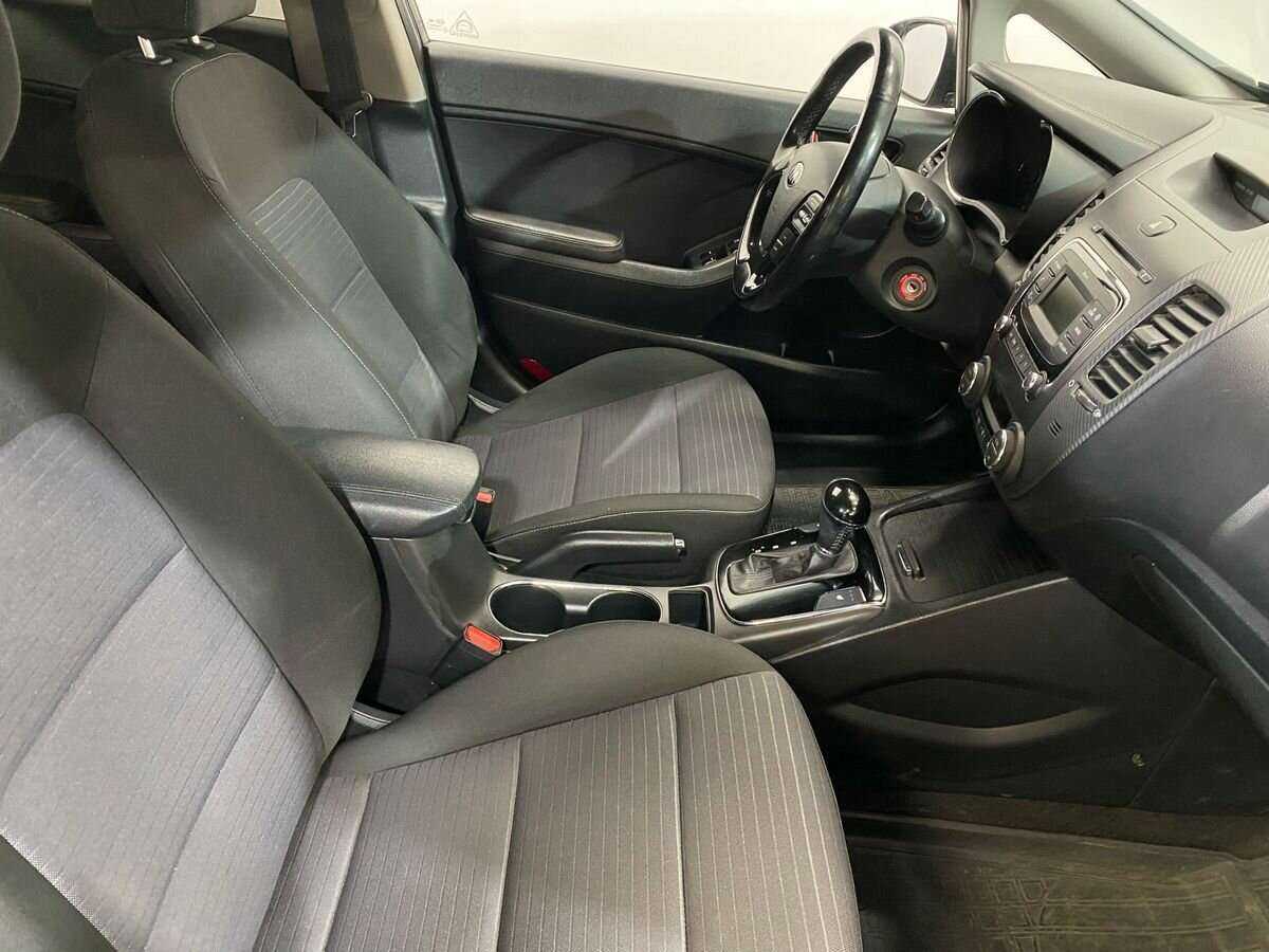 Kia Cerato 2018 года с пробегом. Фото: #9