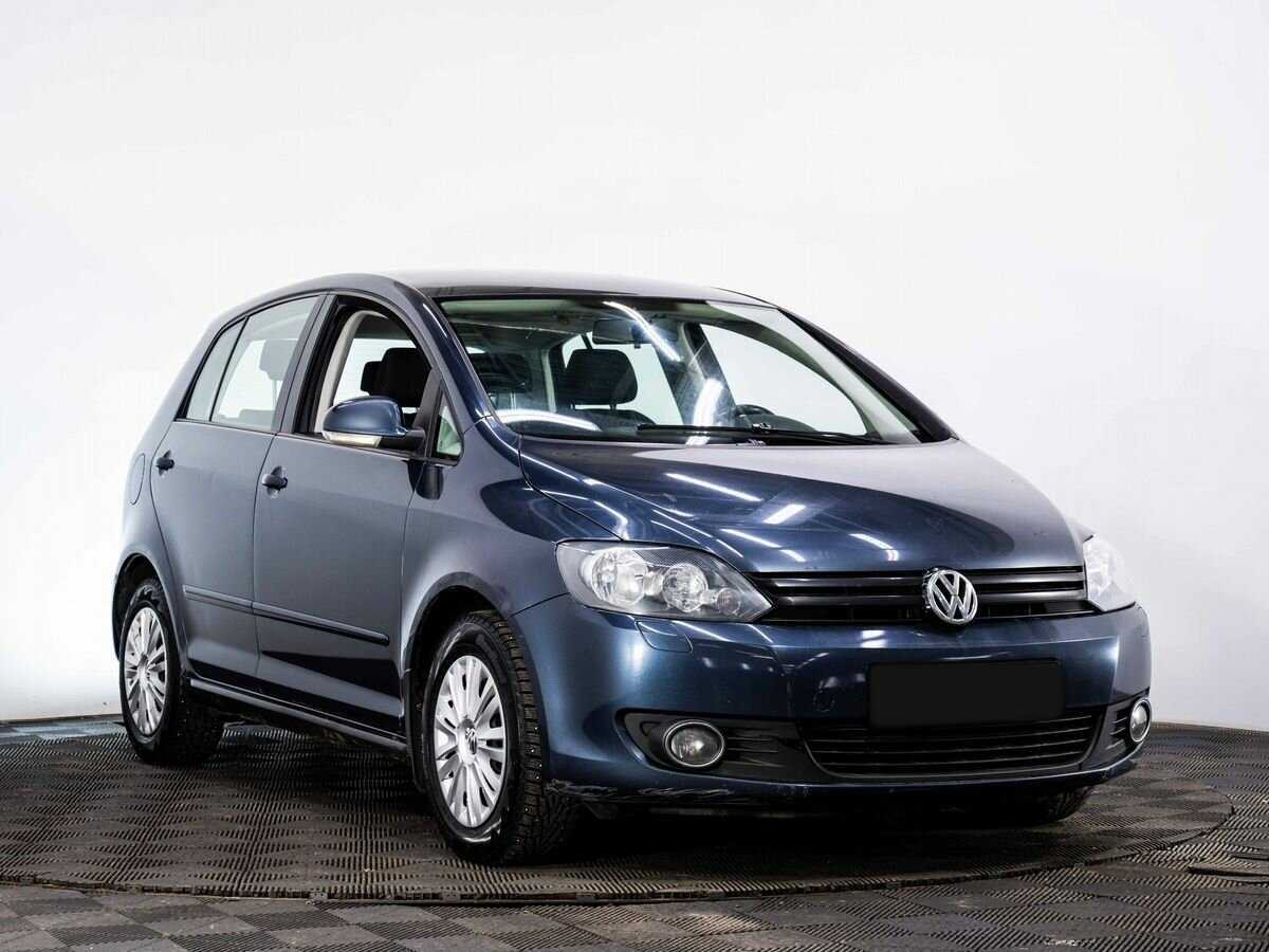 Volkswagen Golf Plus 2013 года с пробегом. Фото: #2