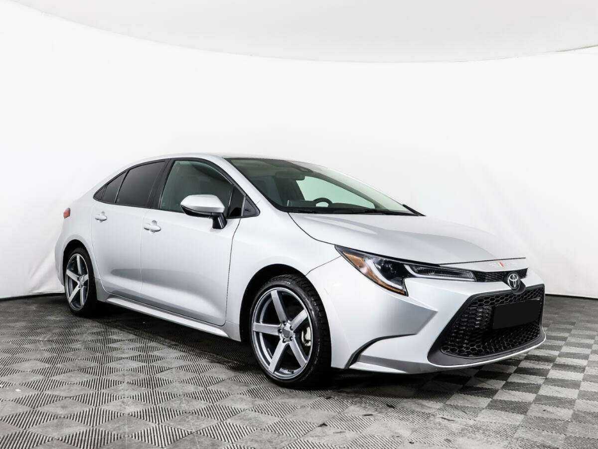 Toyota Corolla 2021 года с пробегом. Фото: #2