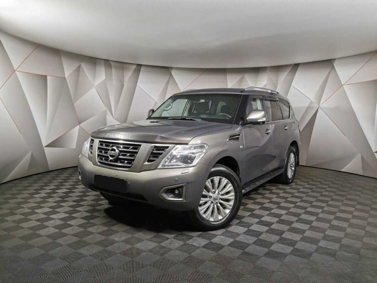 Nissan Patrol 2014 года с пробегом. Посмотреть фото