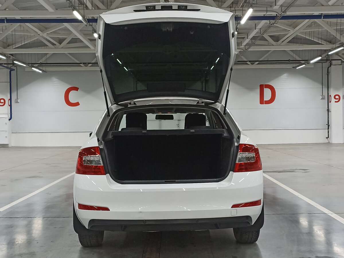 Skoda Octavia 2013 года с пробегом. Фото: #9