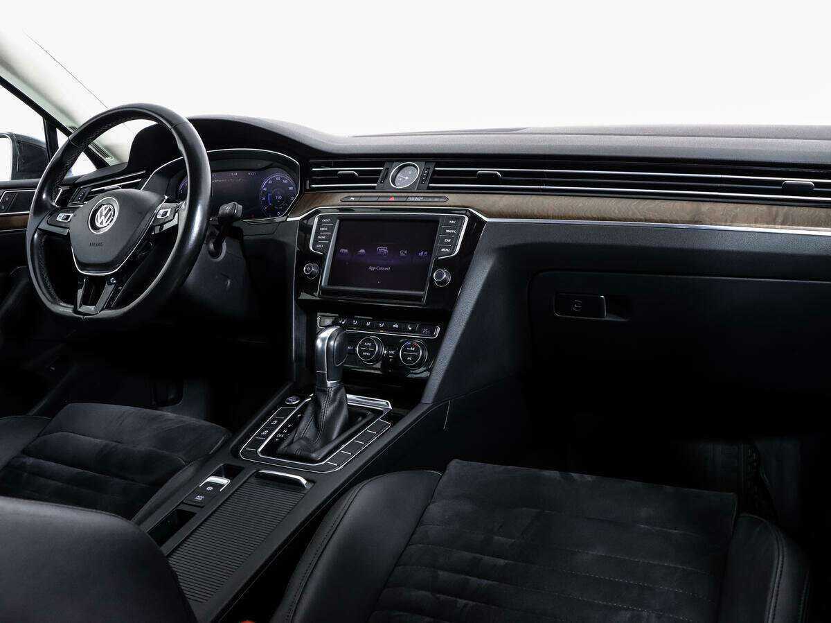 Volkswagen Passat 2016 года с пробегом. Фото: #8