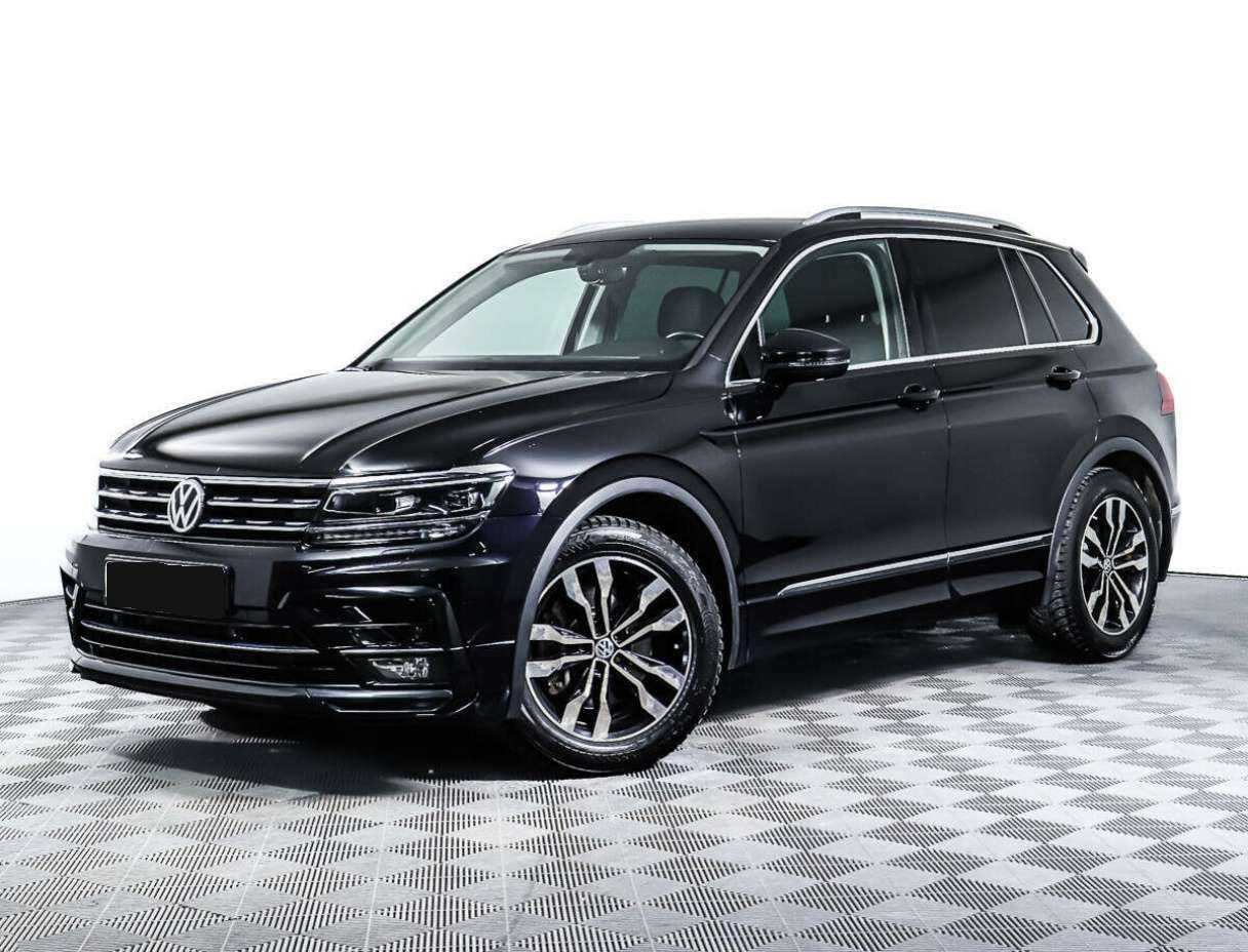 Volkswagen Tiguan 2018 года с пробегом. Посмотреть фото
