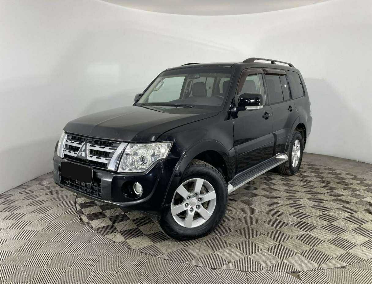 Mitsubishi Pajero 2012 года с пробегом. Фото: #0