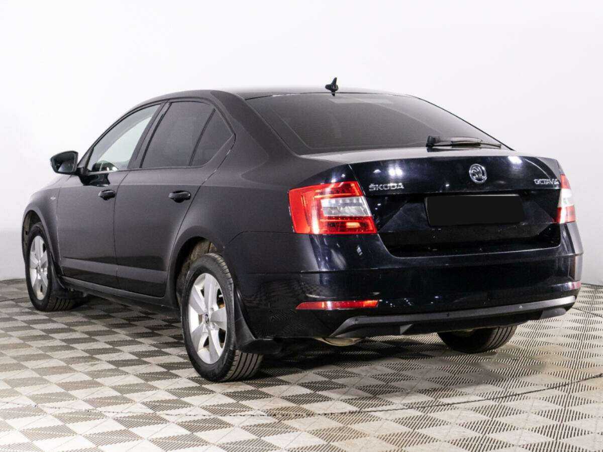 Skoda Octavia 2019 года с пробегом. Фото: #6
