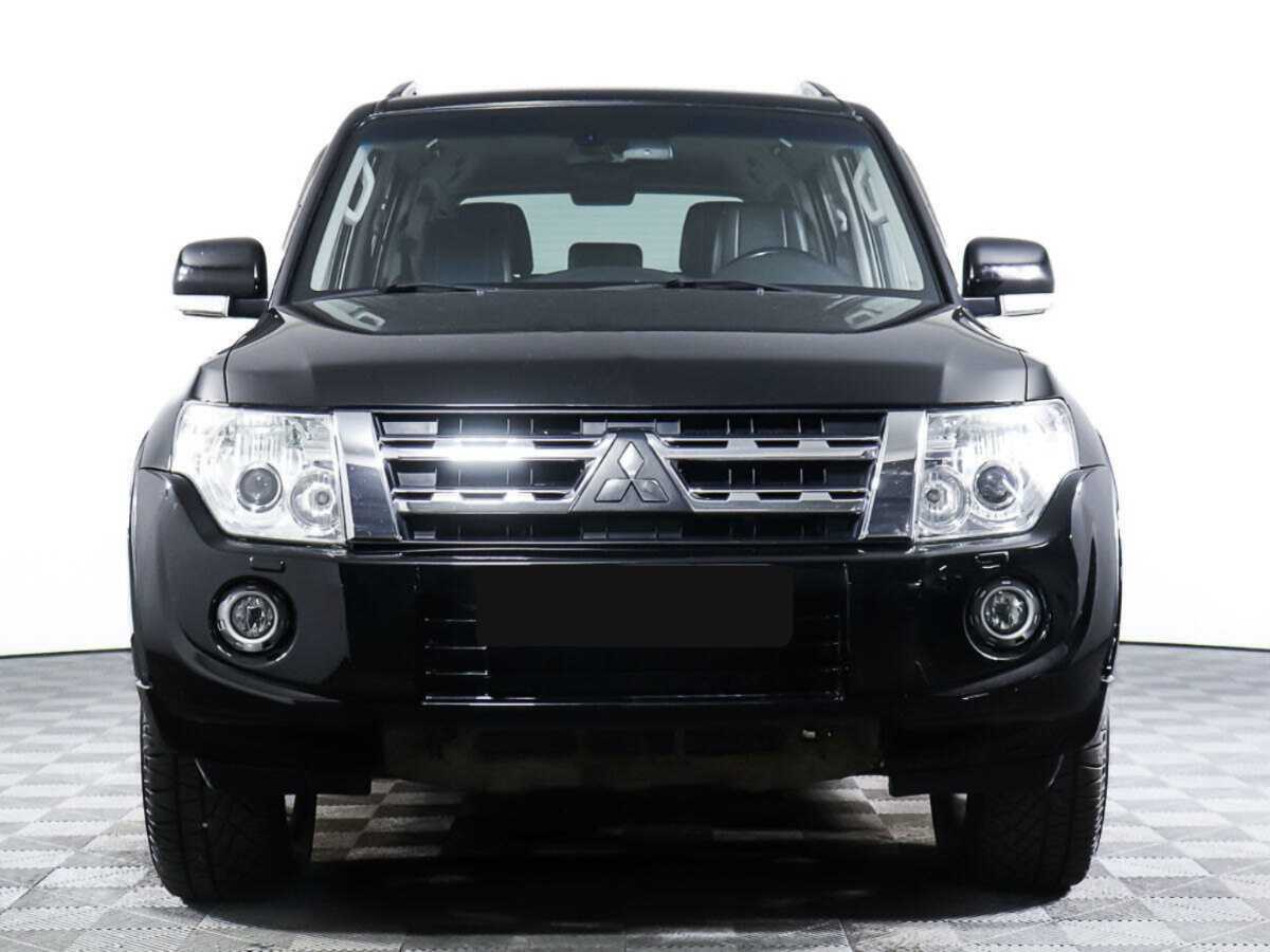 Mitsubishi Pajero 2012 года с пробегом. Фото: #0