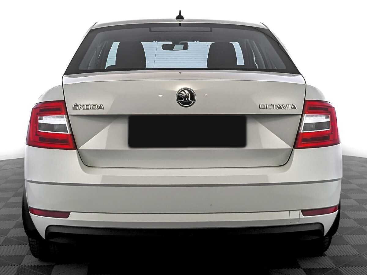 Skoda Octavia 2017 года с пробегом. Фото: #5