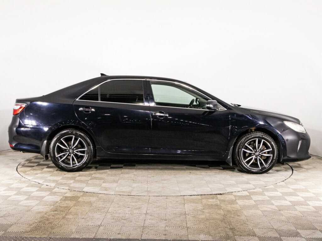 Toyota Camry 2017 года с пробегом. Фото: #3
