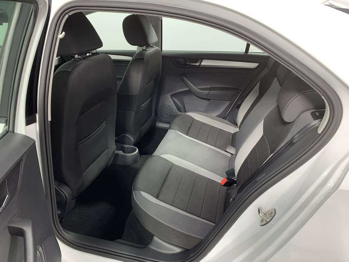 Skoda Rapid 2019 года с пробегом. Фото: #9