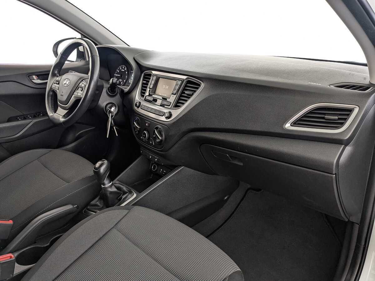 Hyundai Solaris 2017 года с пробегом. Фото: #10