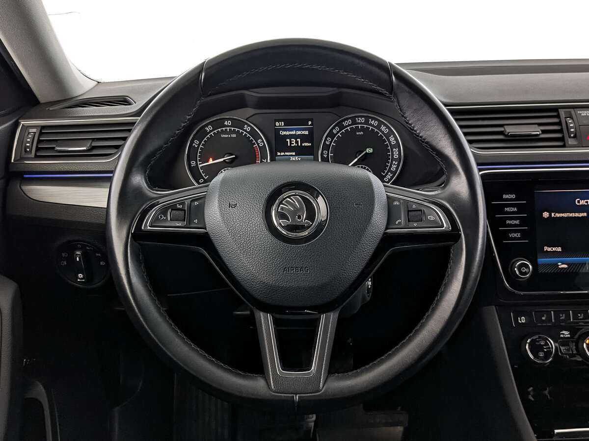 Skoda Superb 2017 года с пробегом. Фото: #16