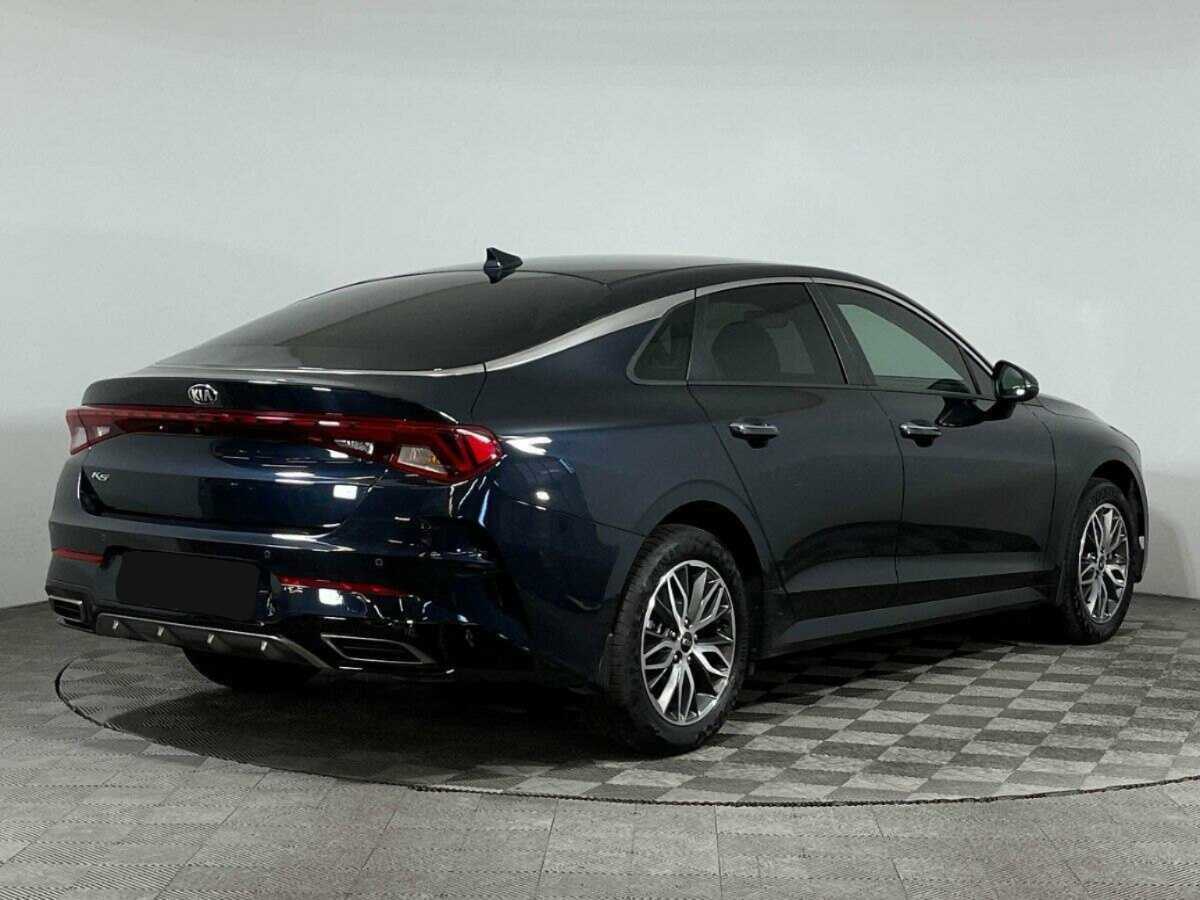 Kia K5 2021 года с пробегом. Фото: #3