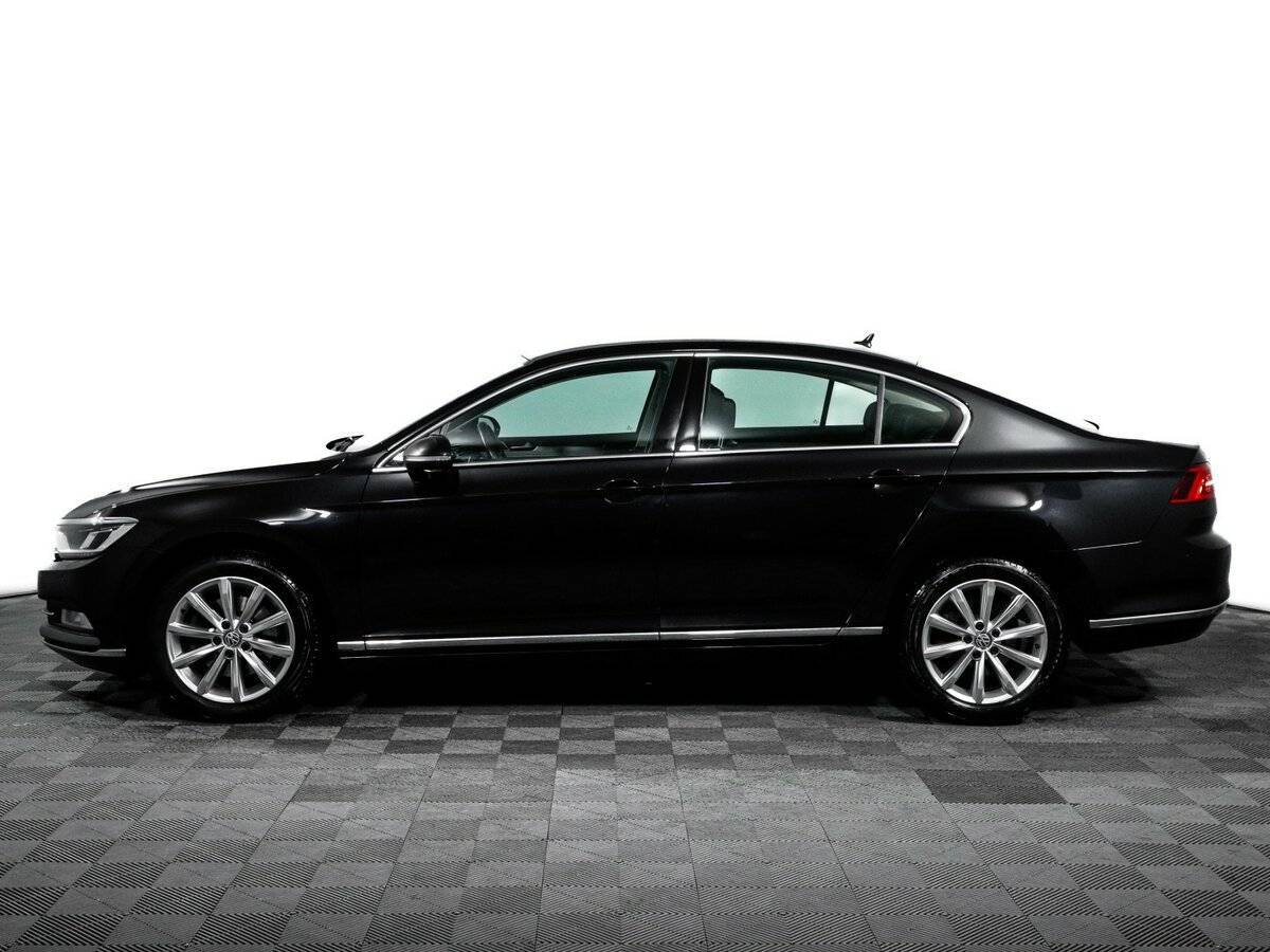 Volkswagen Passat 2019 года с пробегом. Фото: #7