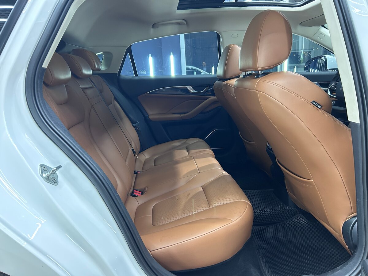 FAW Bestune B70 2023 года с пробегом. Фото: #28