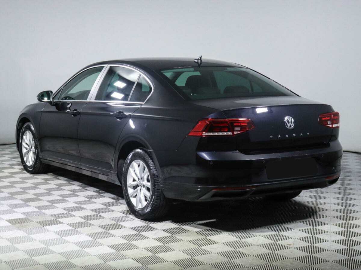 Volkswagen Passat 2020 года с пробегом. Фото: #6