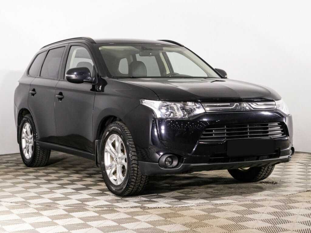 Mitsubishi Outlander 2012 года с пробегом. Фото: #2