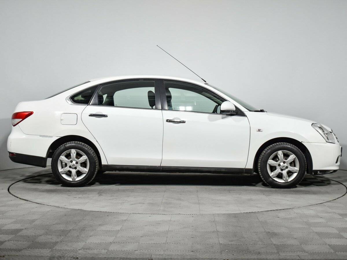 Nissan Almera 2013 года с пробегом. Фото: #3