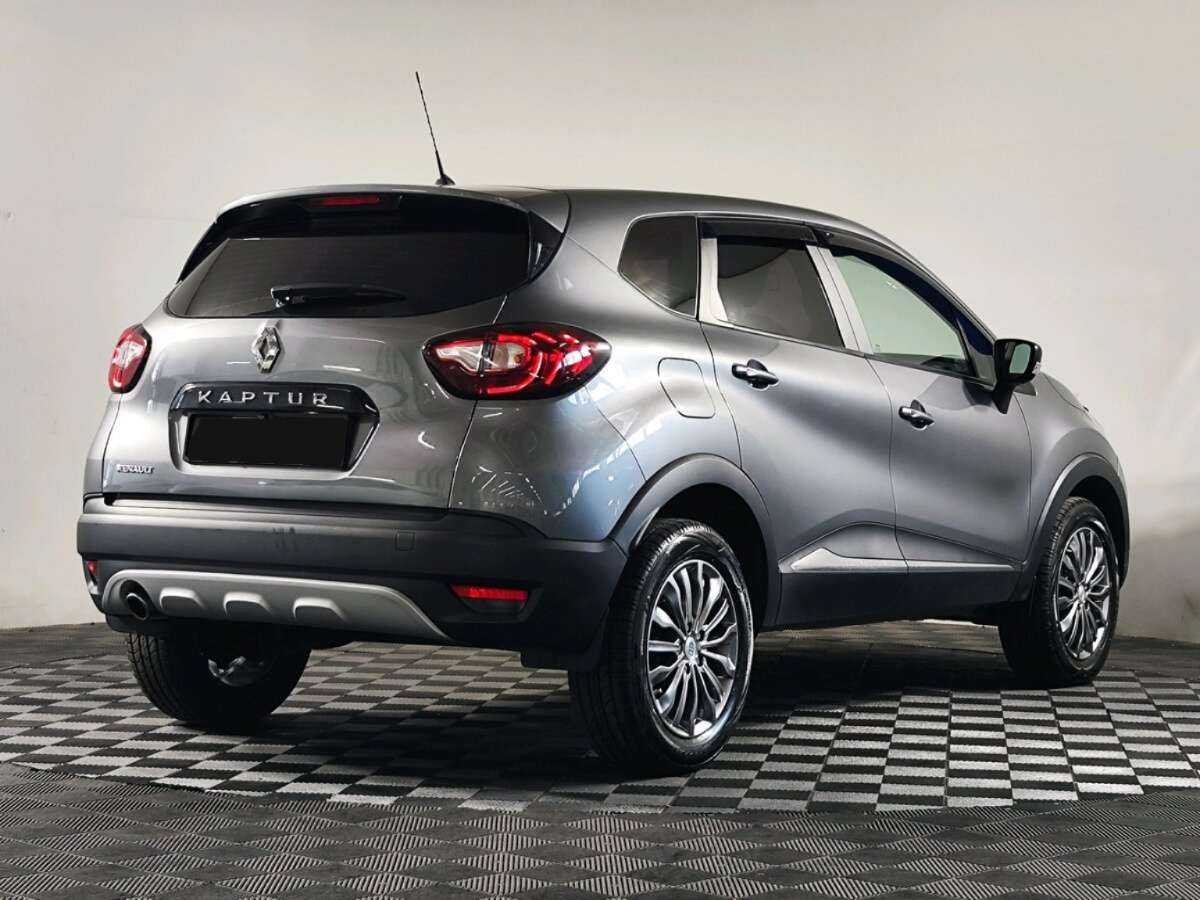 Renault Kaptur 2016 года с пробегом. Фото: #3