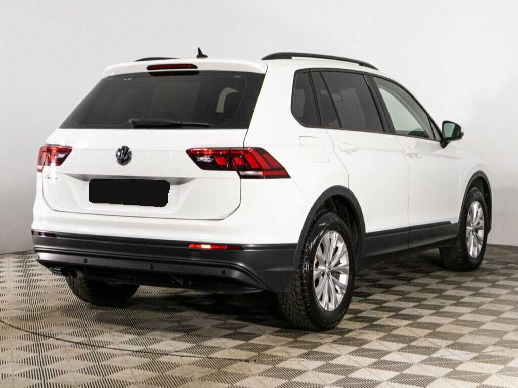 Volkswagen Tiguan 2018 года с пробегом. Фото: #4