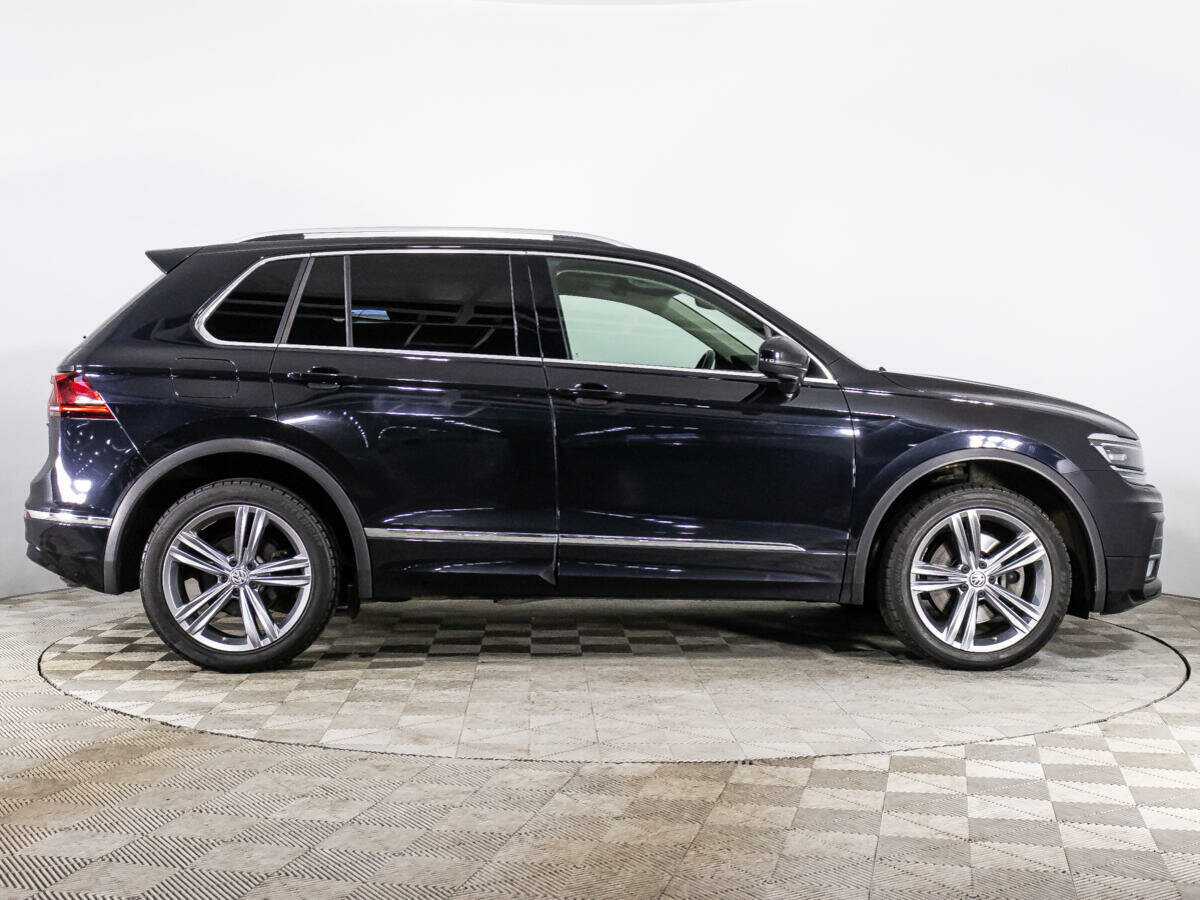 Volkswagen Tiguan 2018 года с пробегом. Фото: #3