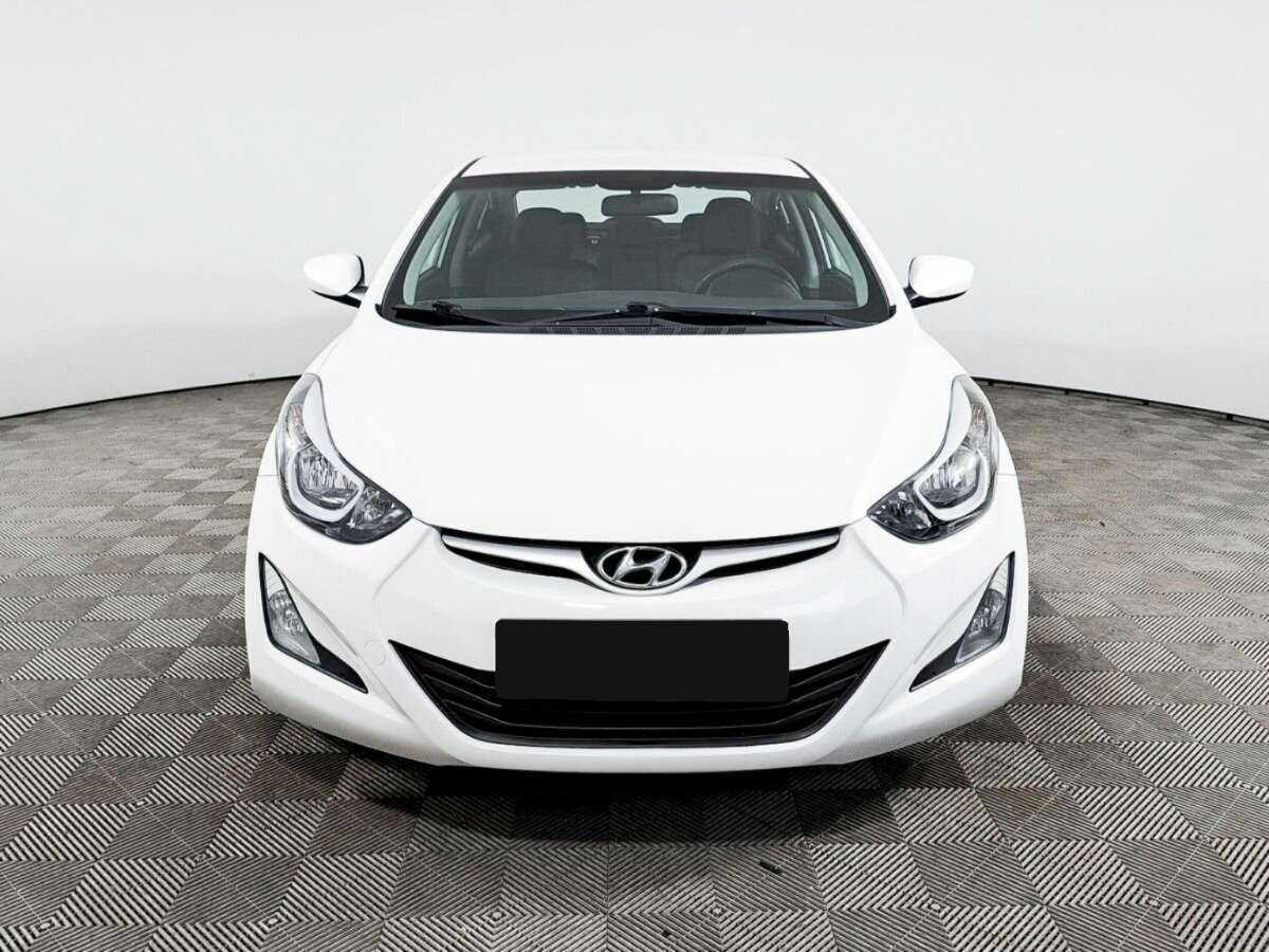 Hyundai Elantra 2015 года с пробегом. Фото: #1