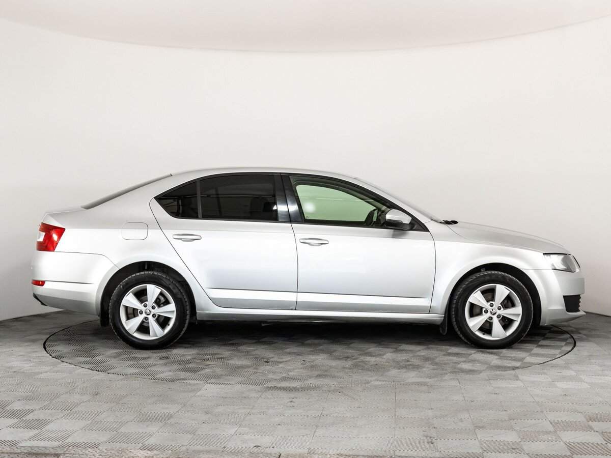 Skoda Octavia 2013 года с пробегом. Фото: #3