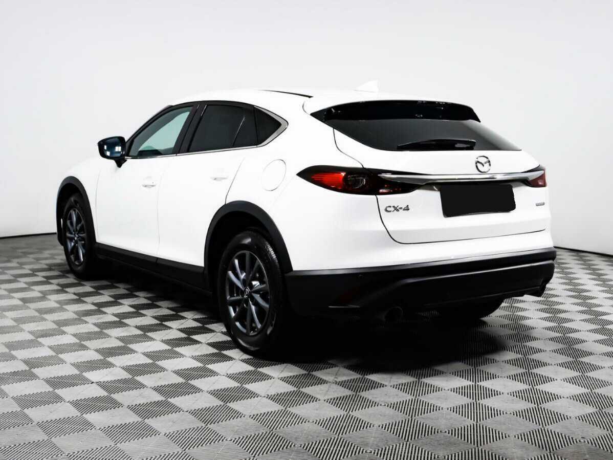 Mazda CX-4 2022 года с пробегом. Фото: #6