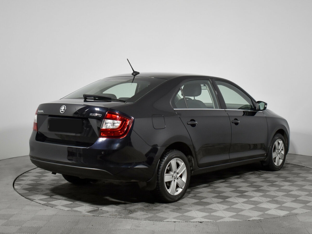 Skoda Rapid 2017 года с пробегом. Фото: #4