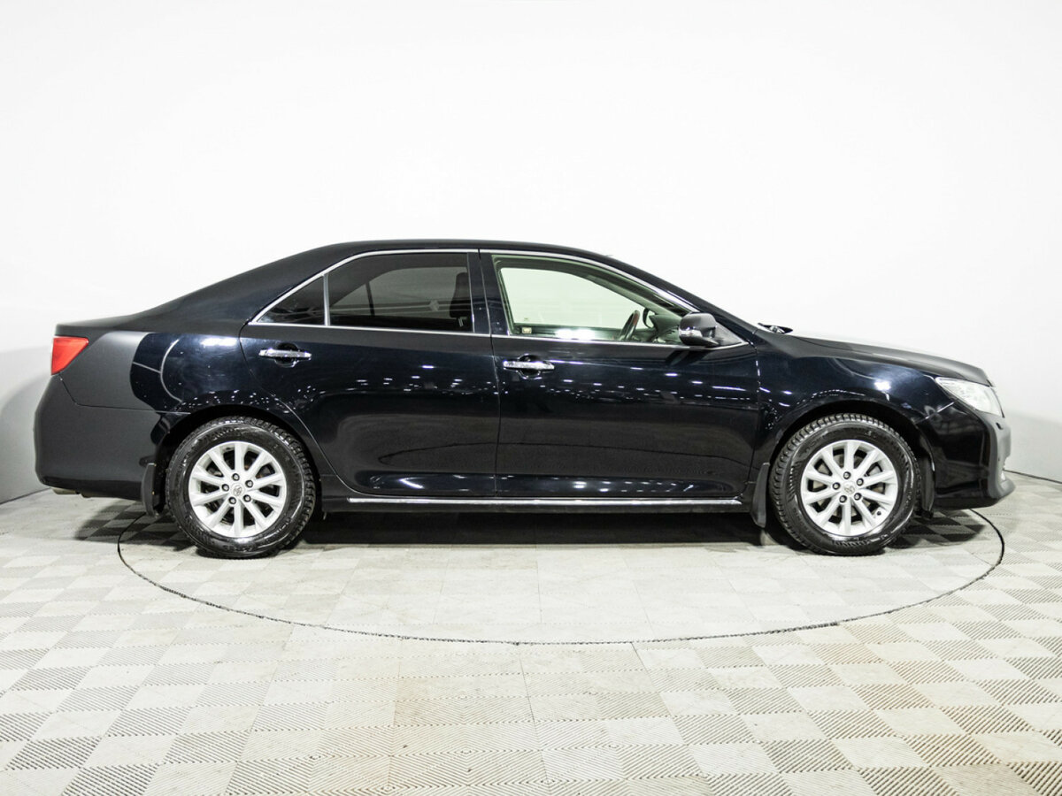 Toyota Camry 2012 года с пробегом. Фото: #3