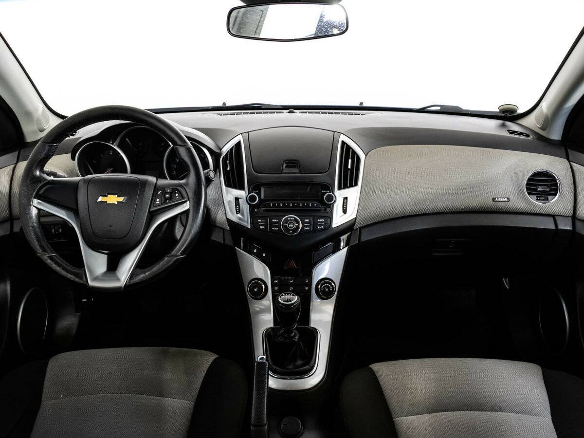 Chevrolet Cruze 2014 года с пробегом. Фото: #9