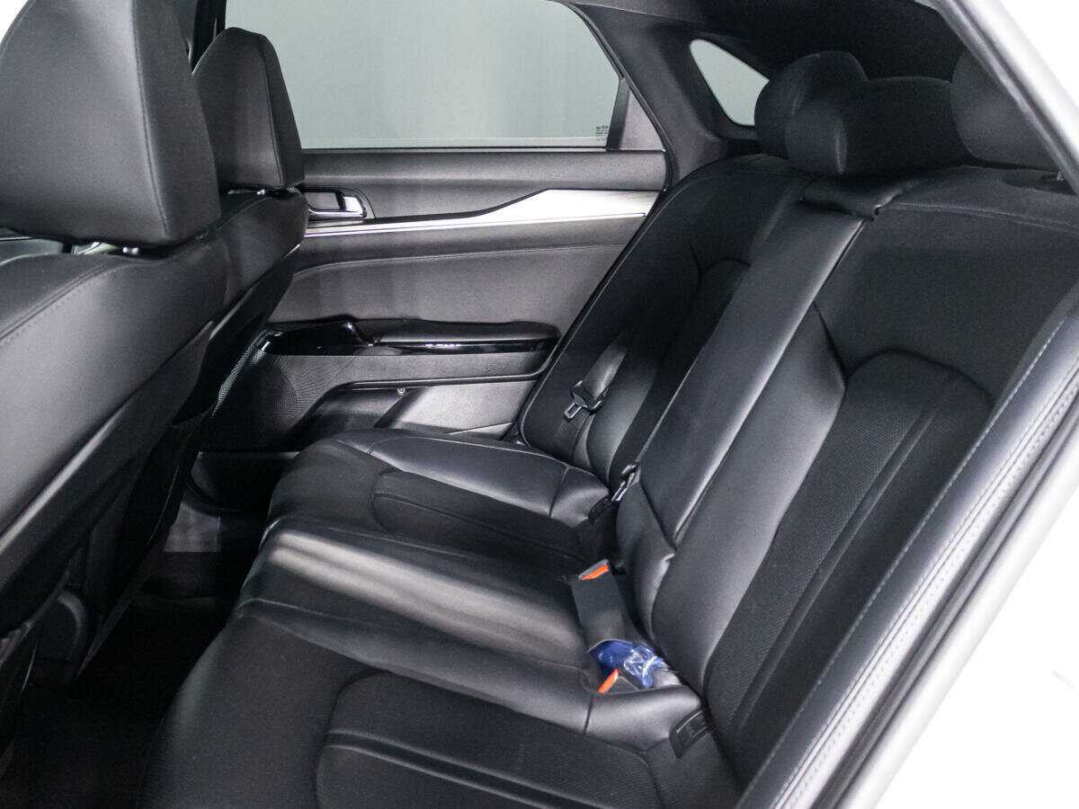 Kia K5 2020 года с пробегом. Фото: #9