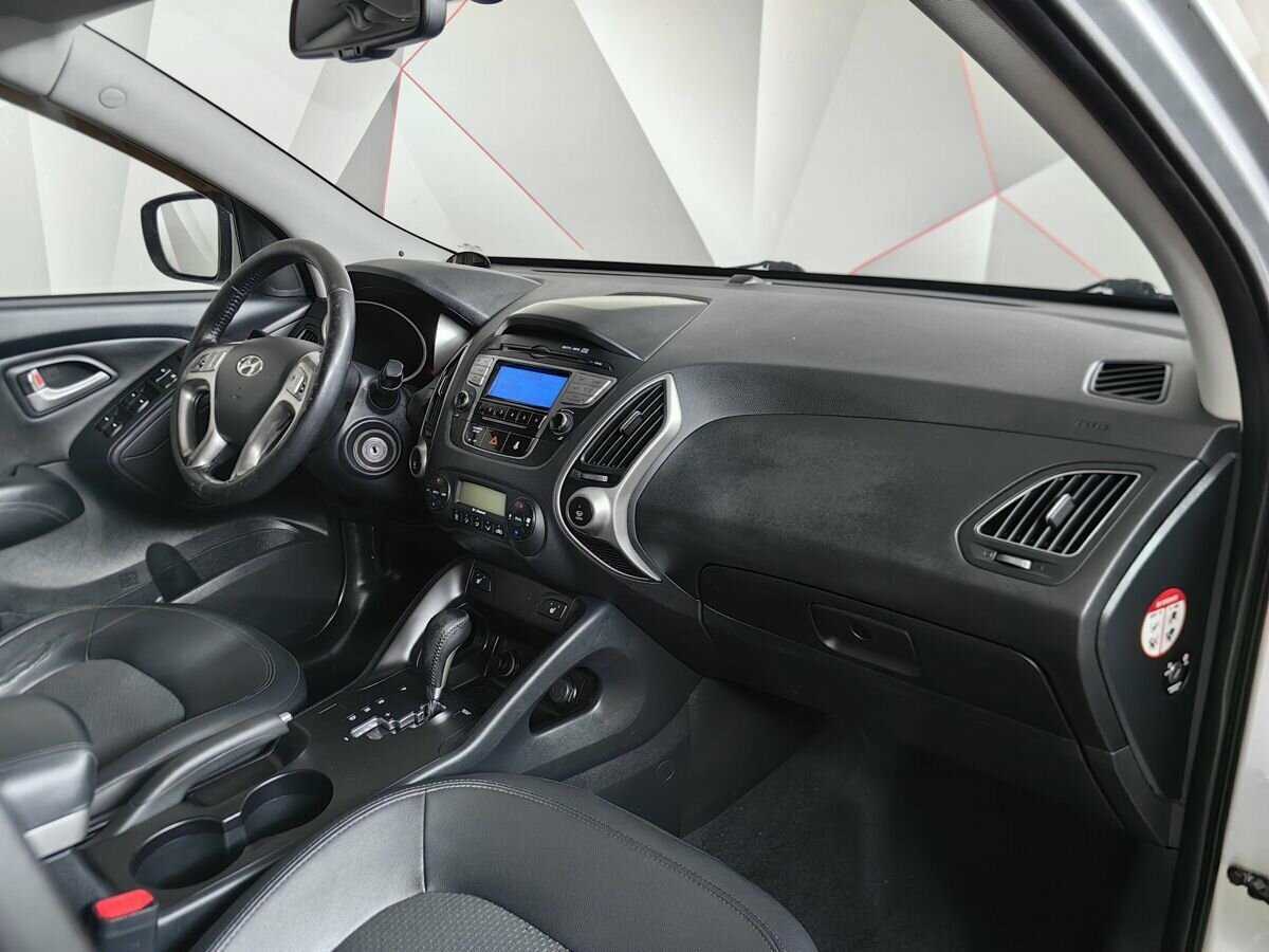 Hyundai ix35 2012 года с пробегом. Фото: #8